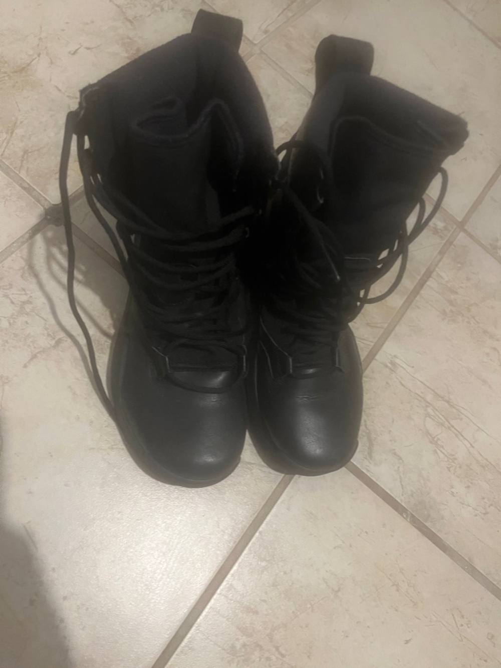 Nike Men's All-Black Tactical Boots